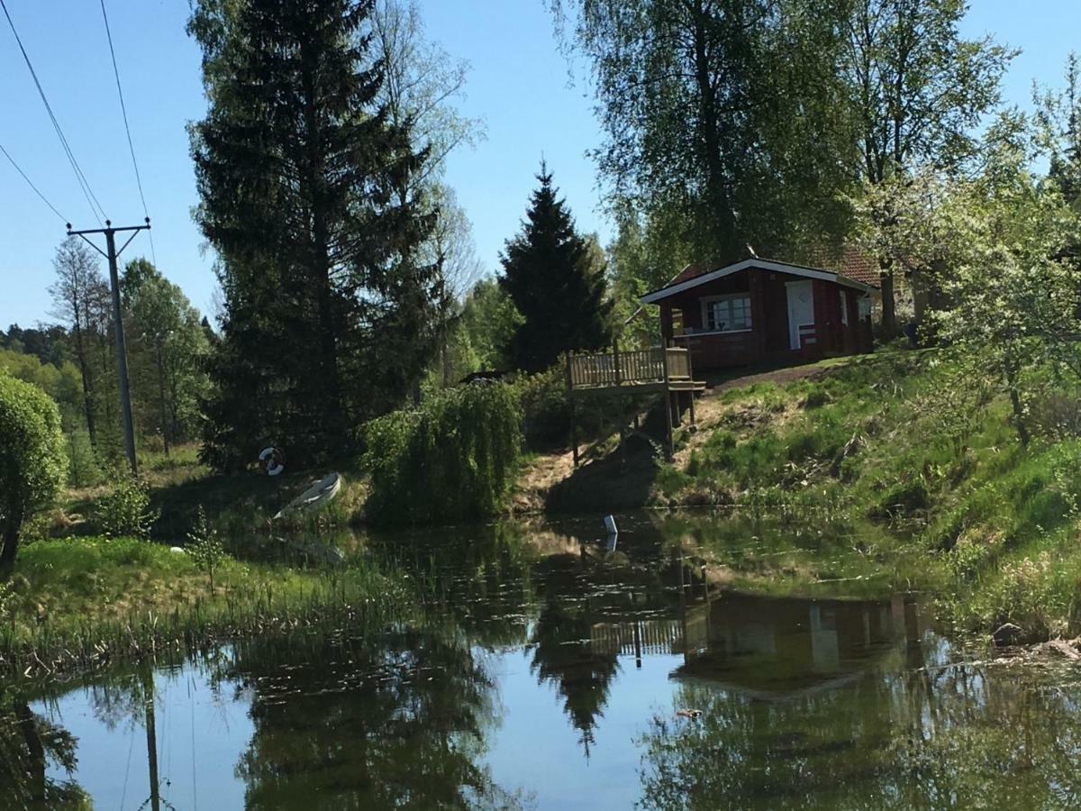 Valla Stuga Kristinehamn Exterior photo